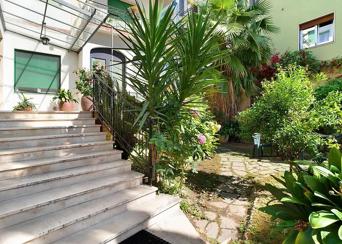 Sea 1 度假居 迪亚诺马里纳